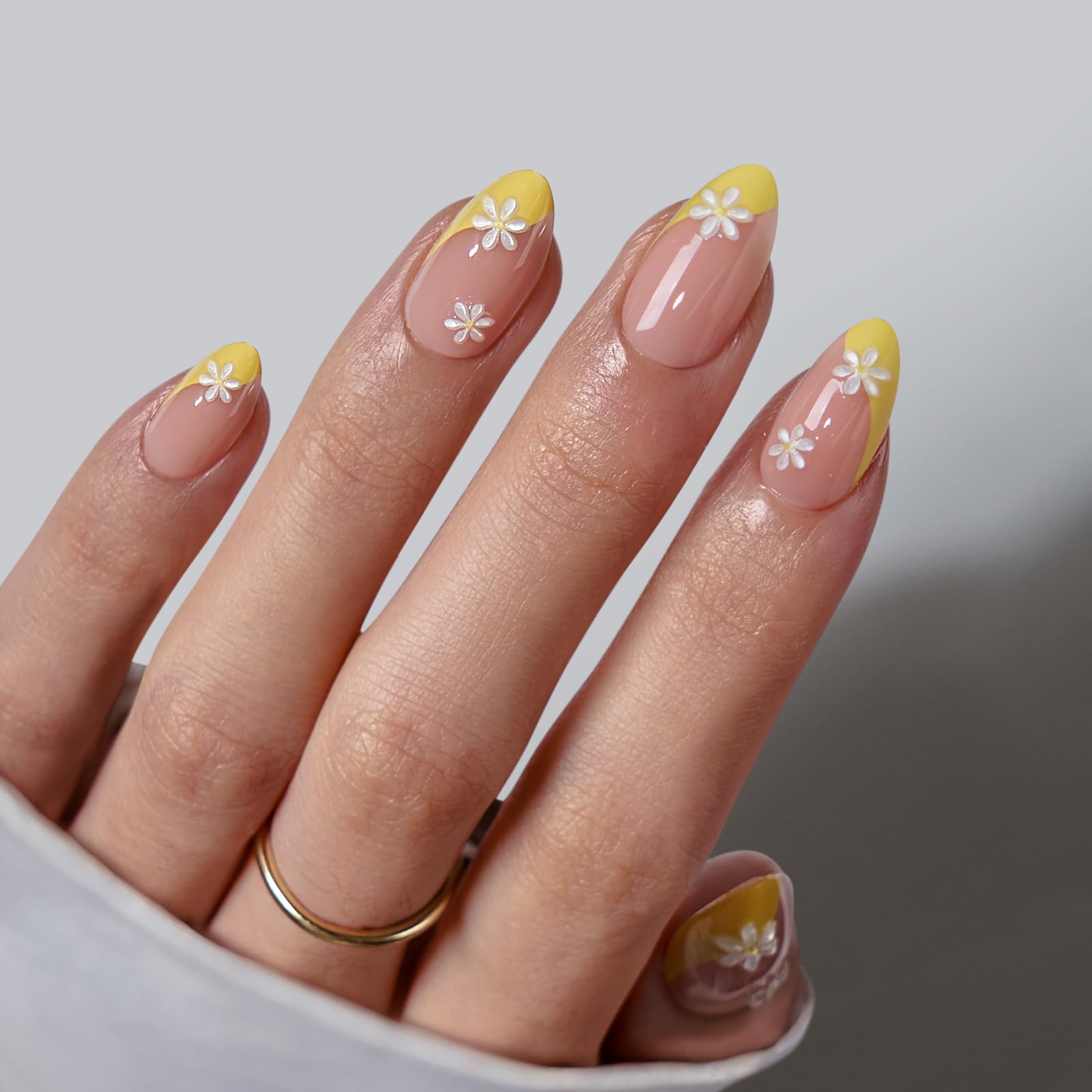 BTArtbox Square Ombre Press On Nails -Soft Gel Press On Nails Short with Nail Glue, 16 Sizes - 32 Reusable Fake Nails Kit, Vanilla Cream